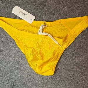 Men’s Swim Brief – Yellow – Size Large – New With Tags